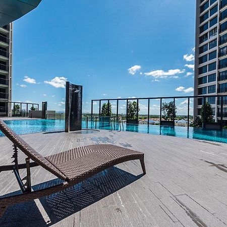 Апарт отель Time To Relax V 3Br Geo Bukit Rimau,Shah Alam By Verano Экстерьер фото